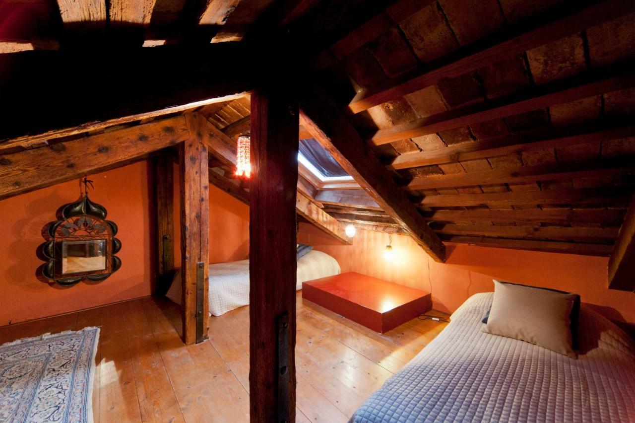 Casanova Penthouse In The Heart Of Veneţia Exterior foto