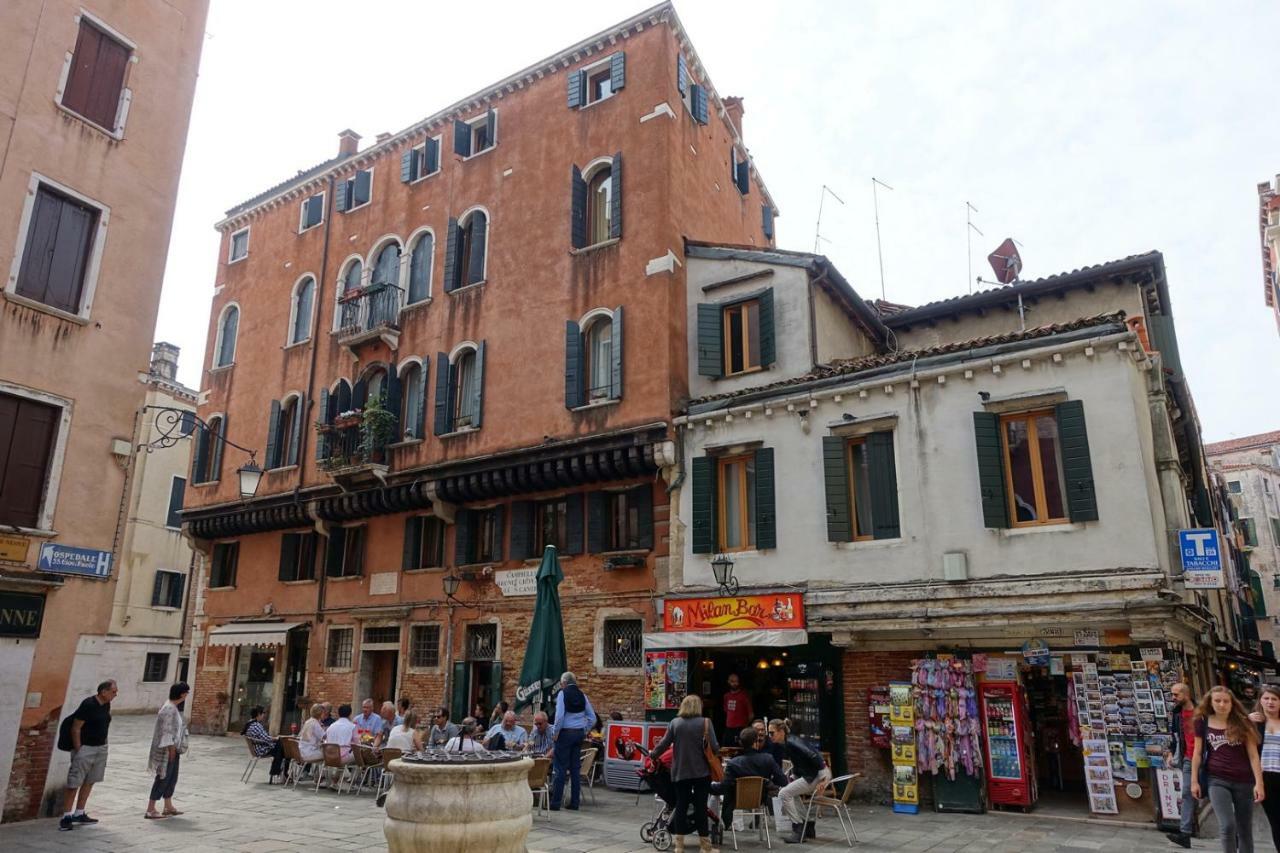 Casanova Penthouse In The Heart Of Veneţia Exterior foto